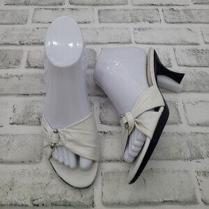Stuart Weitzman Y2K Vintage Style White Leather Knot Open Toe Heeled Sandals 7